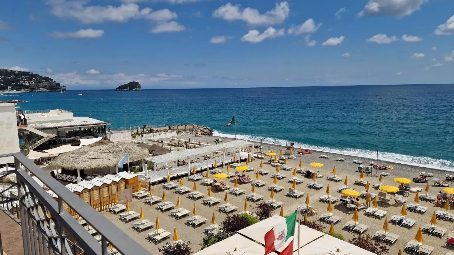 Hotel Miramare Spotorno 3*,