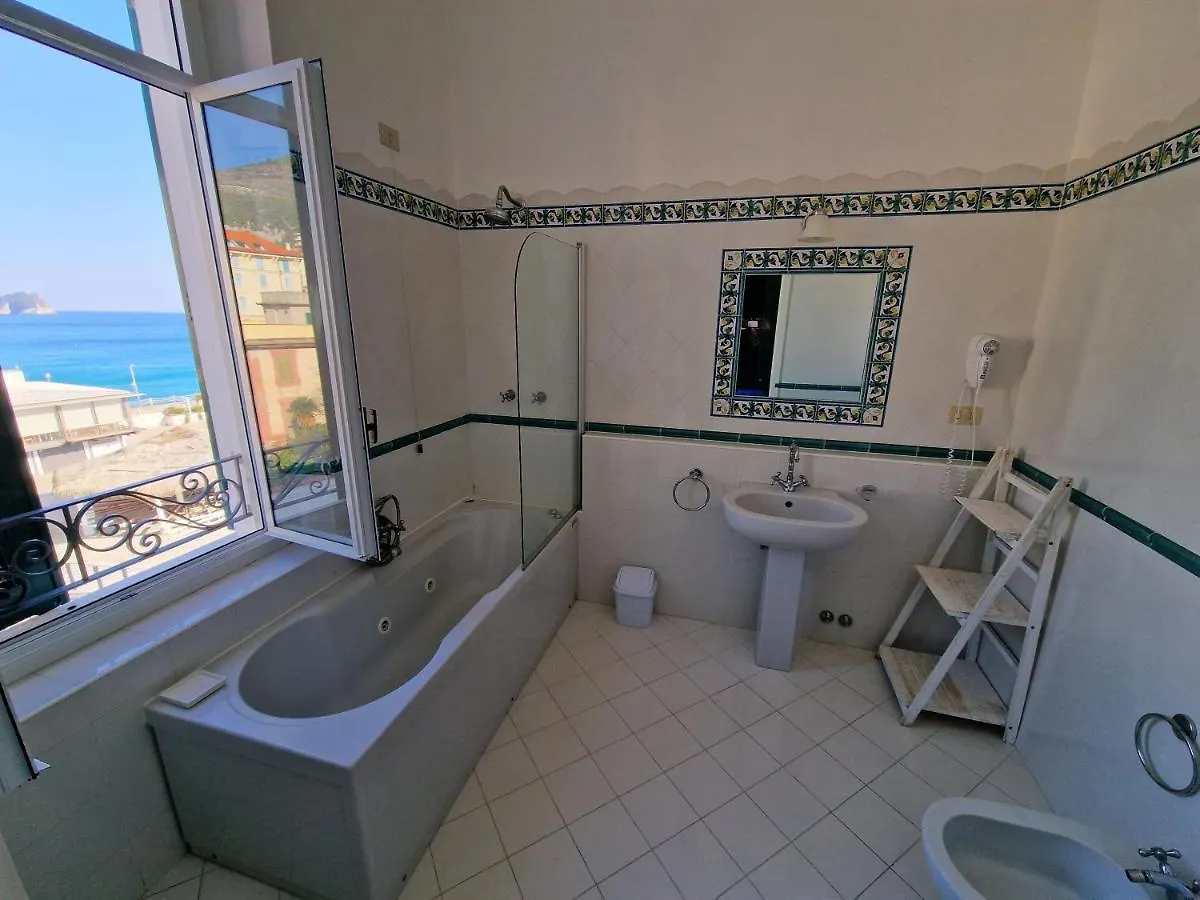 Hotel Miramare Spotorno