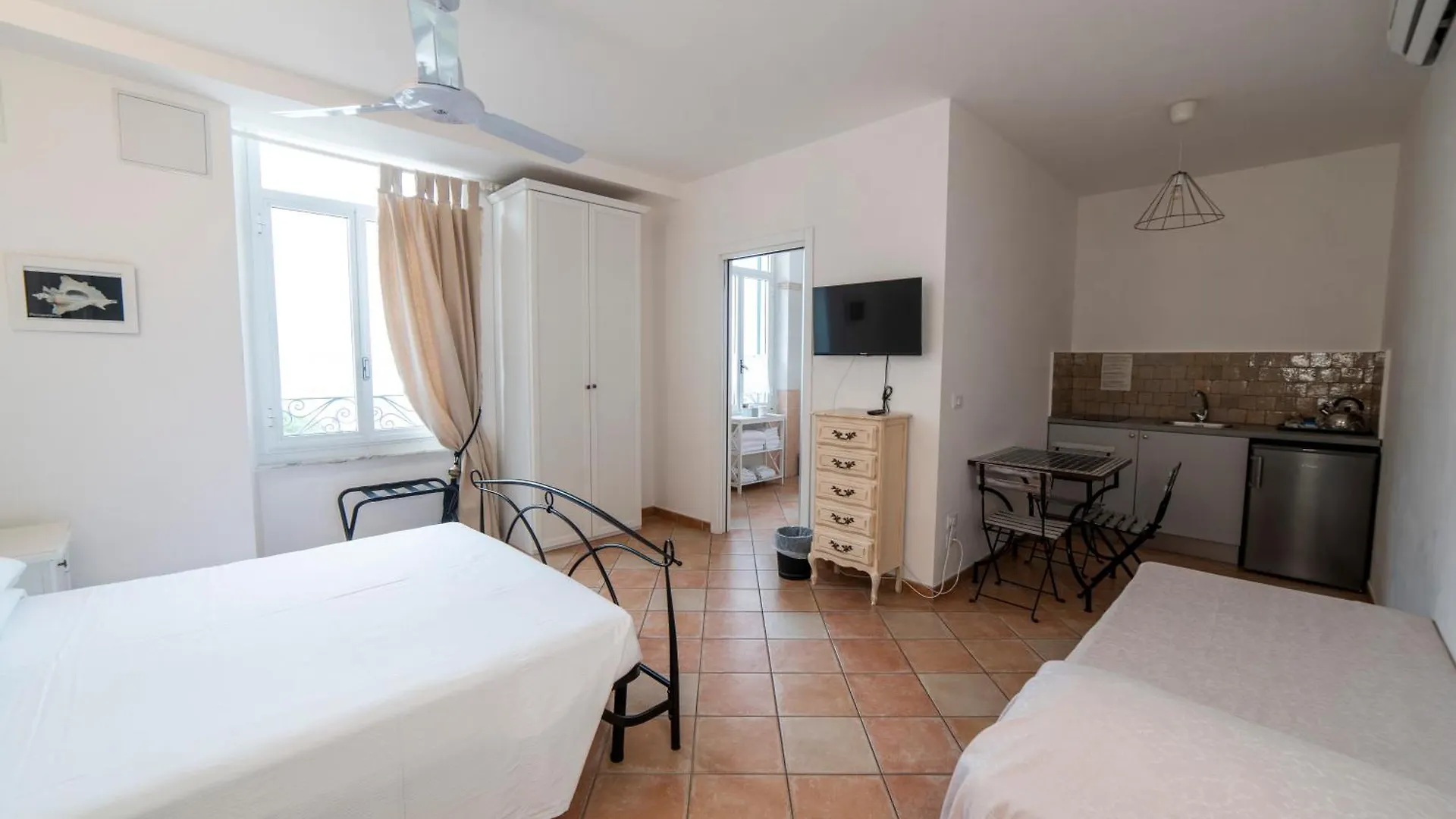 Hotel Miramare Spotorno 3*,  Italy
