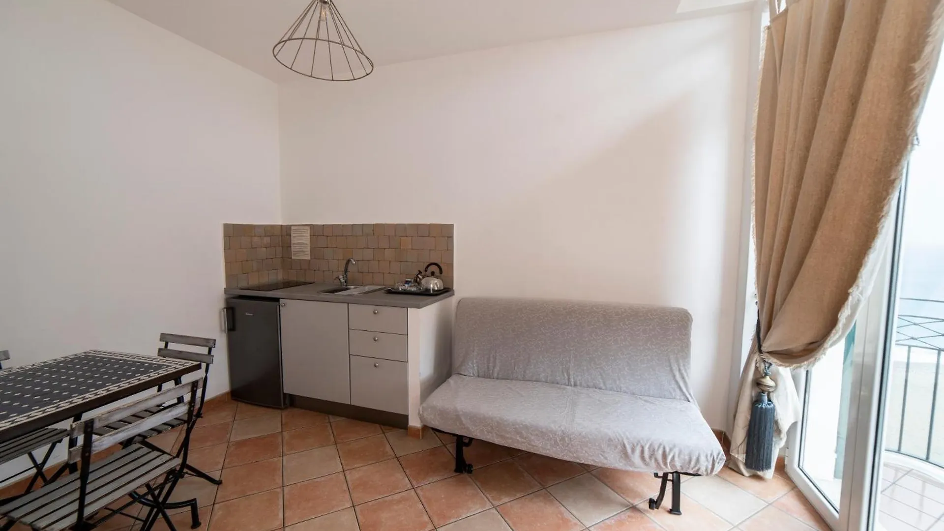 Hotel Miramare Spotorno 3*,  Italy